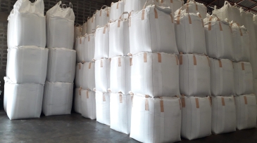 Chemical,Fertilizer,Urea,Stock,Pile,Jumbo-bag,In,Warehouse,Waiting,For